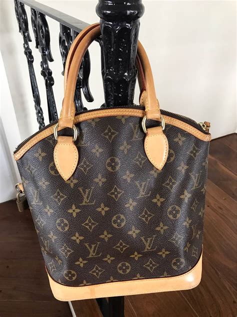 bolsas lv originais usadas|bolsas de louis vuitton.